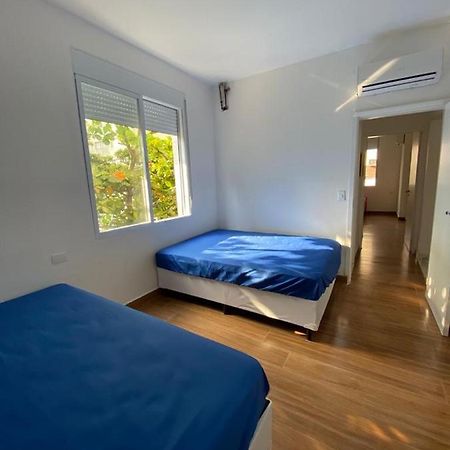 Apartamento Guaruja Pitangueiras 50 Metros Da Praia. Exterior foto